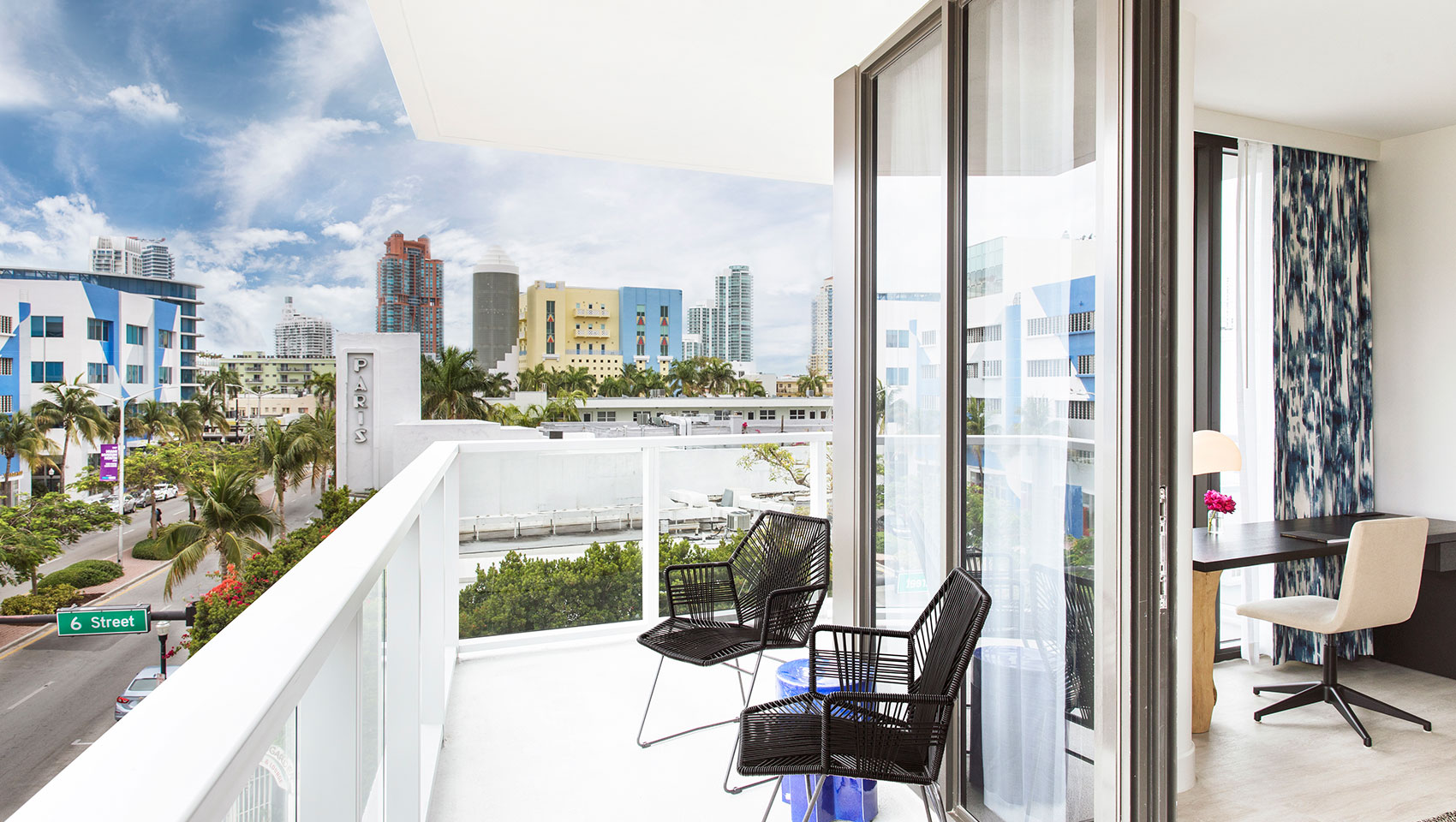 anglers spa corner studio king balcony